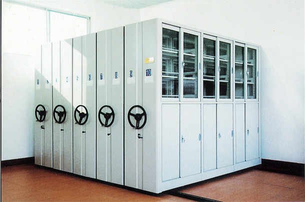 �}���ܼ���